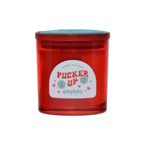 PUCKER UP -Perfect to fell LOVE Glass Candle